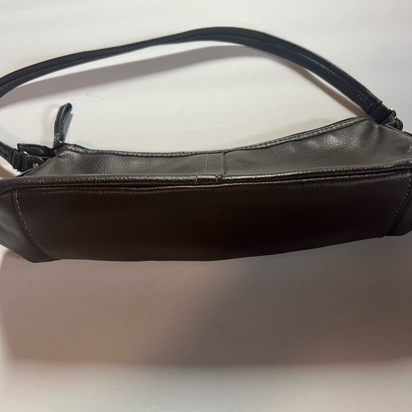 Relic brown purse hand crafted faux leather small - Picture 2 of 9